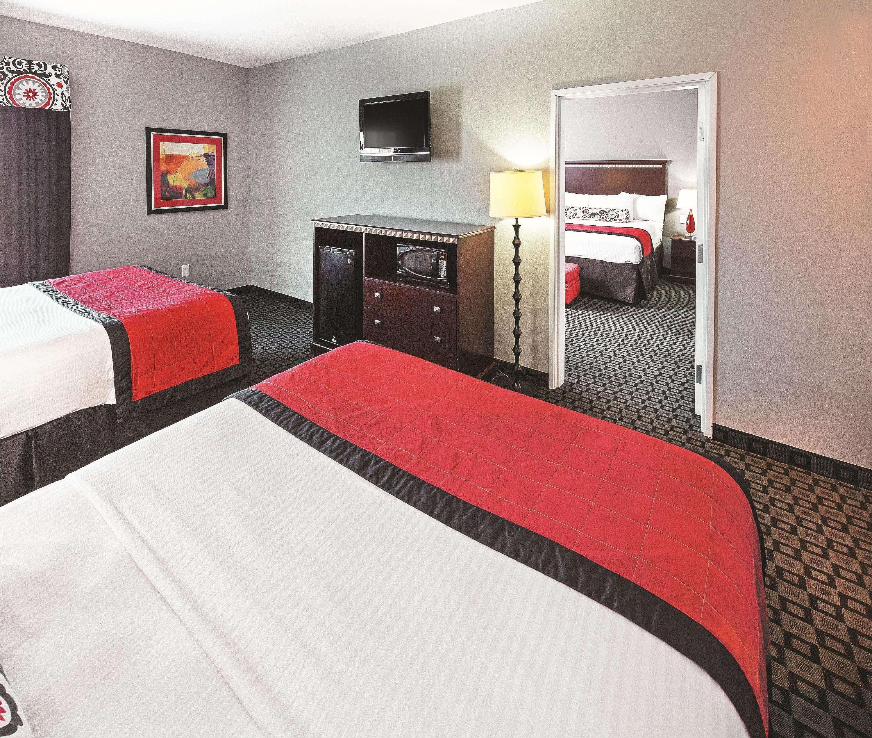 Hotel La Quinta By Wyndham Decatur Extérieur photo
