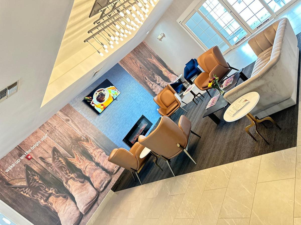 Hotel La Quinta By Wyndham Decatur Extérieur photo