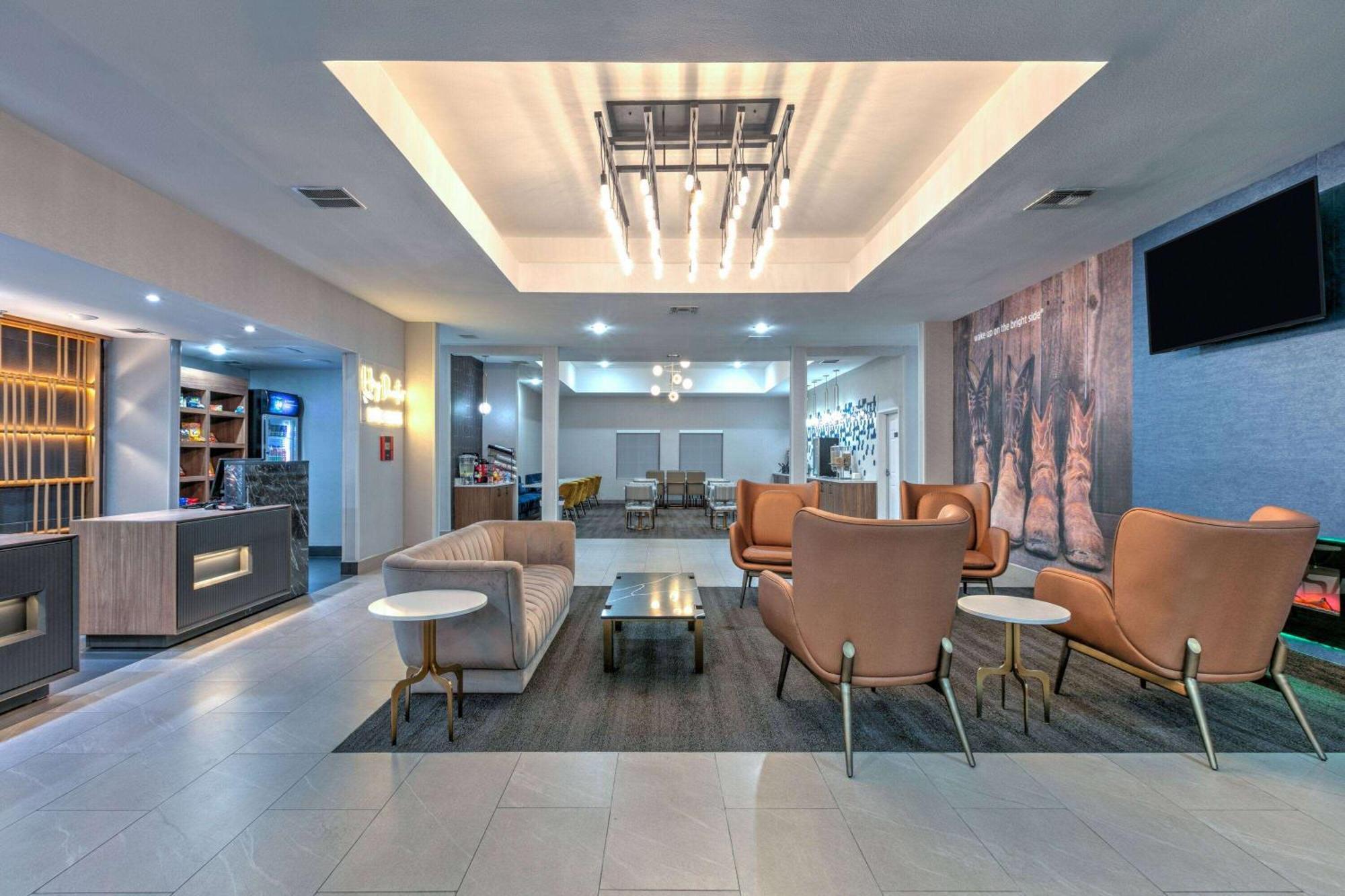 Hotel La Quinta By Wyndham Decatur Extérieur photo